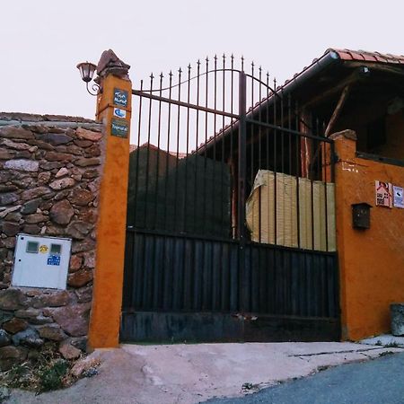 Atardecer En Gredos 1 Villa San Bartolome de Tormes Exterior photo